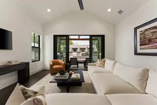 212 Fletcher St, Austin, TX 78704 - Photo 10