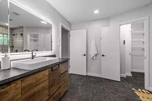 7819 Palacios Dr, Austin, TX 78749 - Photo 12