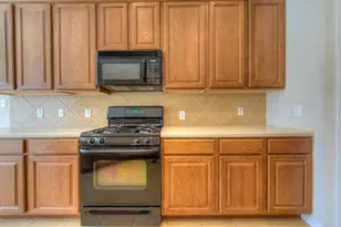 225 Lexington Dr, Austin, TX 78737 - Photo 8