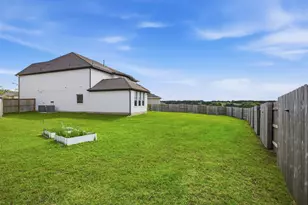 104 Basketflower Ln, Georgetown, TX 78633 - Photo 34