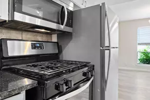 1813 Woodland Ave, Austin, TX 78741 - Photo 8