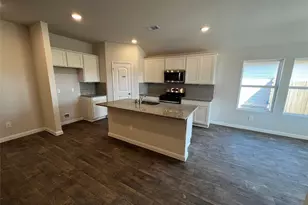 320 Belmont Pl, Lockhart, TX 78644 - Photo 12