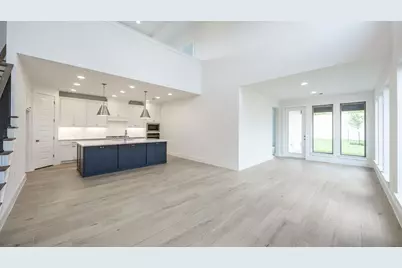 7002 Woodford Way, Austin, TX 78744 - Photo 6