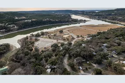 18110 Park Drive, Jonestown, TX 78645 - Photo 12