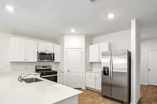 12101 Pike Bnd, Mustang Ridge, TX 78610 - Photo 12