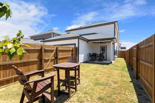 1912 Los Olivios Wy, Austin, TX 78725 - Photo 26