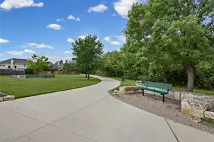800 Windsor Hills Dr, Pflugerville, TX 78660 - Photo 32