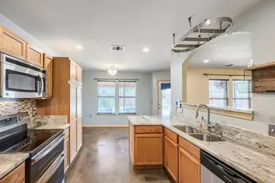 7425 Thannas Way, Austin, TX 78744 - Photo 8