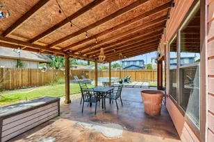 7425 Thannas Way, Austin, TX 78744 - Photo 24