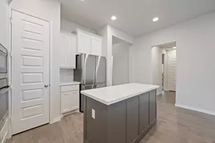 1037 Thunderhead Trl, Georgetown, TX 78628 - Photo 6