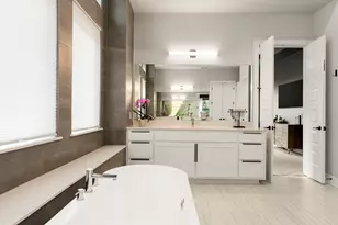 443 Two Creeks Ln, Austin, TX 78737 - Photo 24