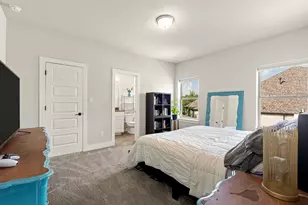 443 Two Creeks Ln, Austin, TX 78737 - Photo 26