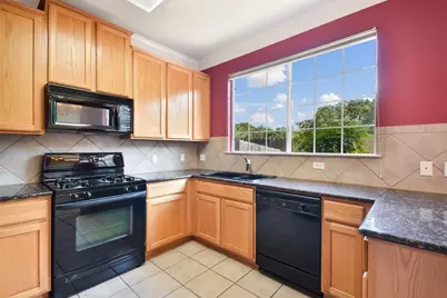 8518 Cahill Drive #32, Austin, TX 78729 - Photo 8
