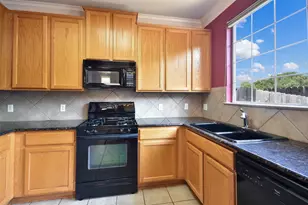 8518 Cahill Dr, Austin, TX 78729 - Photo 10