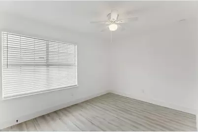 7300 Lazy Creek Drive, Austin, TX 78724 - Photo 20