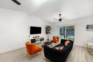 7300 Lazy Creek Dr, Austin, TX 78724 - Photo 14