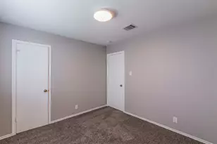 2645 Andres Way, Round Rock, TX 78664 - Photo 14