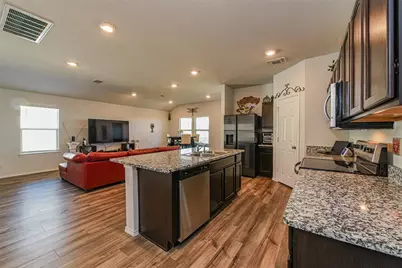 348 Jacquard Court, Troy, TX 76579 - Photo 4