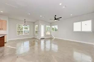 7714 Watson St, Austin, TX 78757 - Photo 4