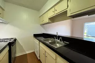 612 W 51st St, Austin, TX 78751 - Photo 6