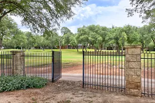 430 Champions Dr, Georgetown, TX 78628 - Photo 36