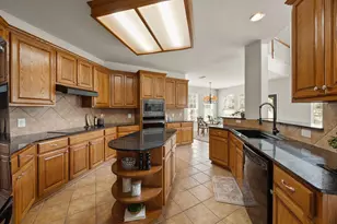 430 Champions Dr, Georgetown, TX 78628 - Photo 14
