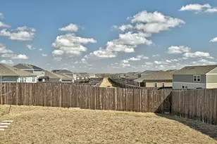 19408 Samuel Welch Wy, Manor, TX 78653 - Photo 18