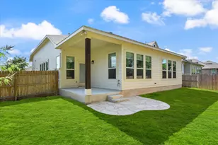 924 Centerra Hills Cir, Round Rock, TX 78665 - Photo 22