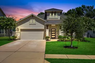 924 Centerra Hills Cir, Round Rock, TX 78665 - Photo 1