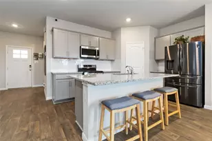 118 Ballyneal Ln, San Marcos, TX 78666 - Photo 2