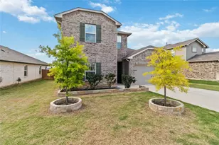 118 Ballyneal Ln, San Marcos, TX 78666 - Photo 1