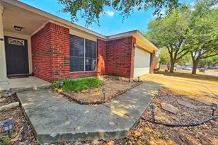 15528 Miss Adrienne's Path, Pflugerville, TX 78660 - Photo 2