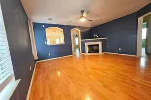 15528 Miss Adrienne's Path, Pflugerville, TX 78660 - Photo 4