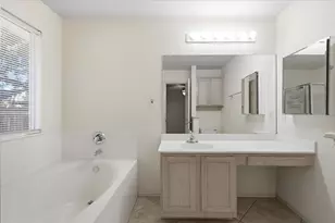 15528 Miss Adrienne's Path, Pflugerville, TX 78660 - Photo 16