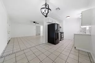 1913 Denfield Dr, Round Rock, TX 78664 - Photo 6