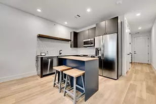 2709 E 5th St, Austin, TX 78702 - Photo 4