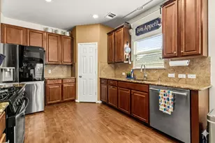 2909 Oak Branch Ridge, New Braunfels, TX 78130 - Photo 6