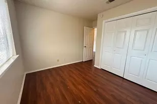 8700 Clearbrook Trail, Austin, TX 78729 - Photo 18