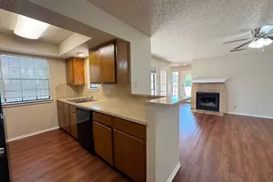 8700 Clearbrook Trail, Austin, TX 78729 - Photo 12