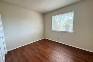 8700 Clearbrook Trail, Austin, TX 78729 - Photo 16