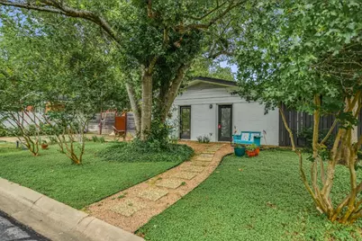 1601 E 19th Street, Georgetown, TX 78626 - Photo 24