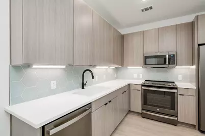 4802 S Congress Avenue #121, Austin, TX 78745 - Photo 18