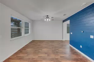 717 Twisted Oaks Ln, Buda, TX 78610 - Photo 10