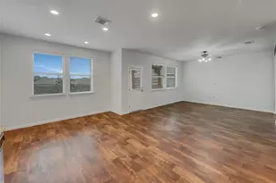 717 Twisted Oaks Ln, Buda, TX 78610 - Photo 10