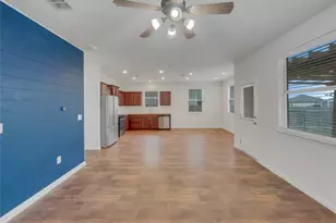 717 Twisted Oaks Ln, Buda, TX 78610 - Photo 12