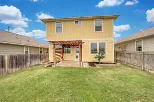 717 Twisted Oaks Ln, Buda, TX 78610 - Photo 4
