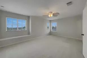 717 Twisted Oaks Ln, Buda, TX 78610 - Photo 4