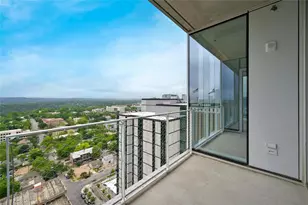 313 W 17th St, Austin, TX 78701 - Photo 12