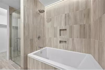 313 W 17th Street #2105, Austin, TX 78701 - Photo 8