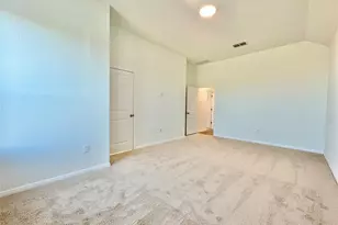 305 Porter Country Pkwy, Buda, TX 78610 - Photo 10